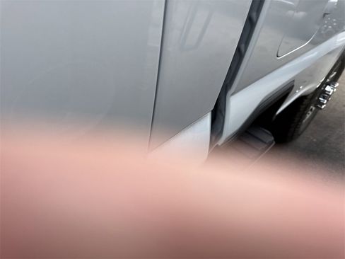 New 2025 Ford F350 XLT w/ FX4 Off-Road Package image 8