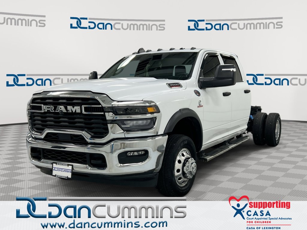 Used 2025 RAM 3500 Tradesman AWD/4WD image 1