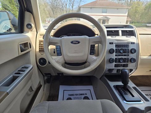 Used 2012 Ford Escape XLT image 35