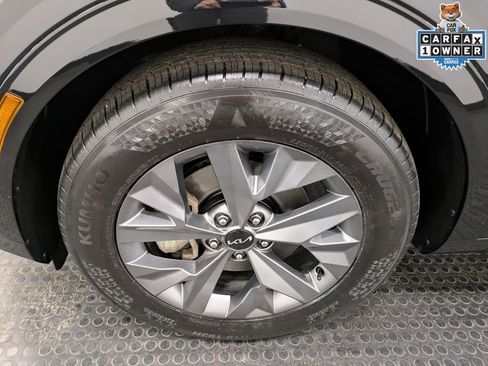 Certified 2023 Kia Sportage SX FWD image 7