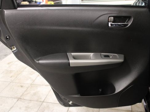 Used 2010 Subaru Impreza 2.5i Premium image 22