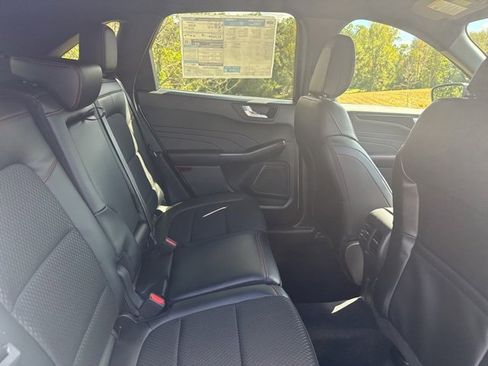 New 2026 Ford Escape ST-Line w/ Tech Pack #1 image 39
