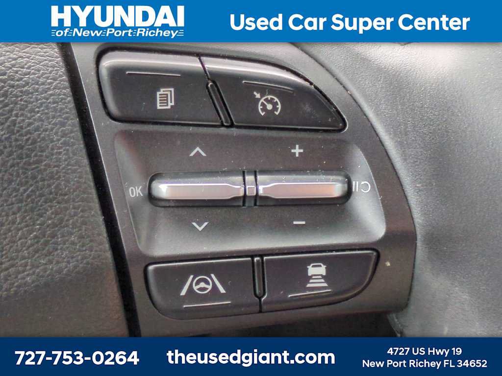 Used 2022 Hyundai Kona Limited FWD image 30