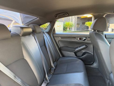 Used 2022 Honda Civic Sport image 17