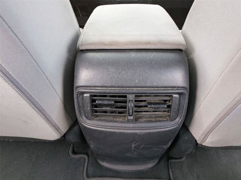 Certified 2019 Honda CR-V LX image 30