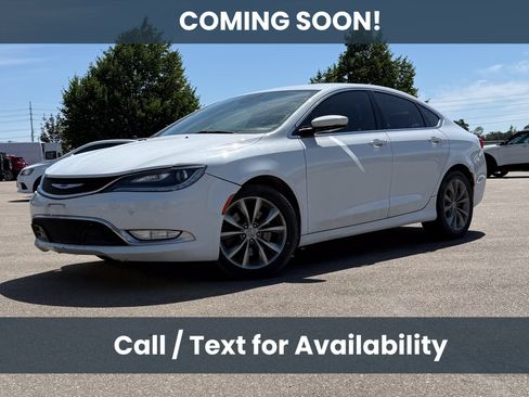 Used 2015 Chrysler 200 C w/ Navigation & Sound Group I FWD image 4