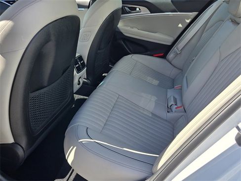 Certified 2023 Genesis G70 3.3T image 12