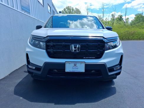 Used 2025 Honda Ridgeline Black Edition image 6