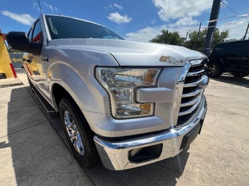 Used 2015 Ford F150 XLT w/ Equipment Group 301A Mid RWD image 3