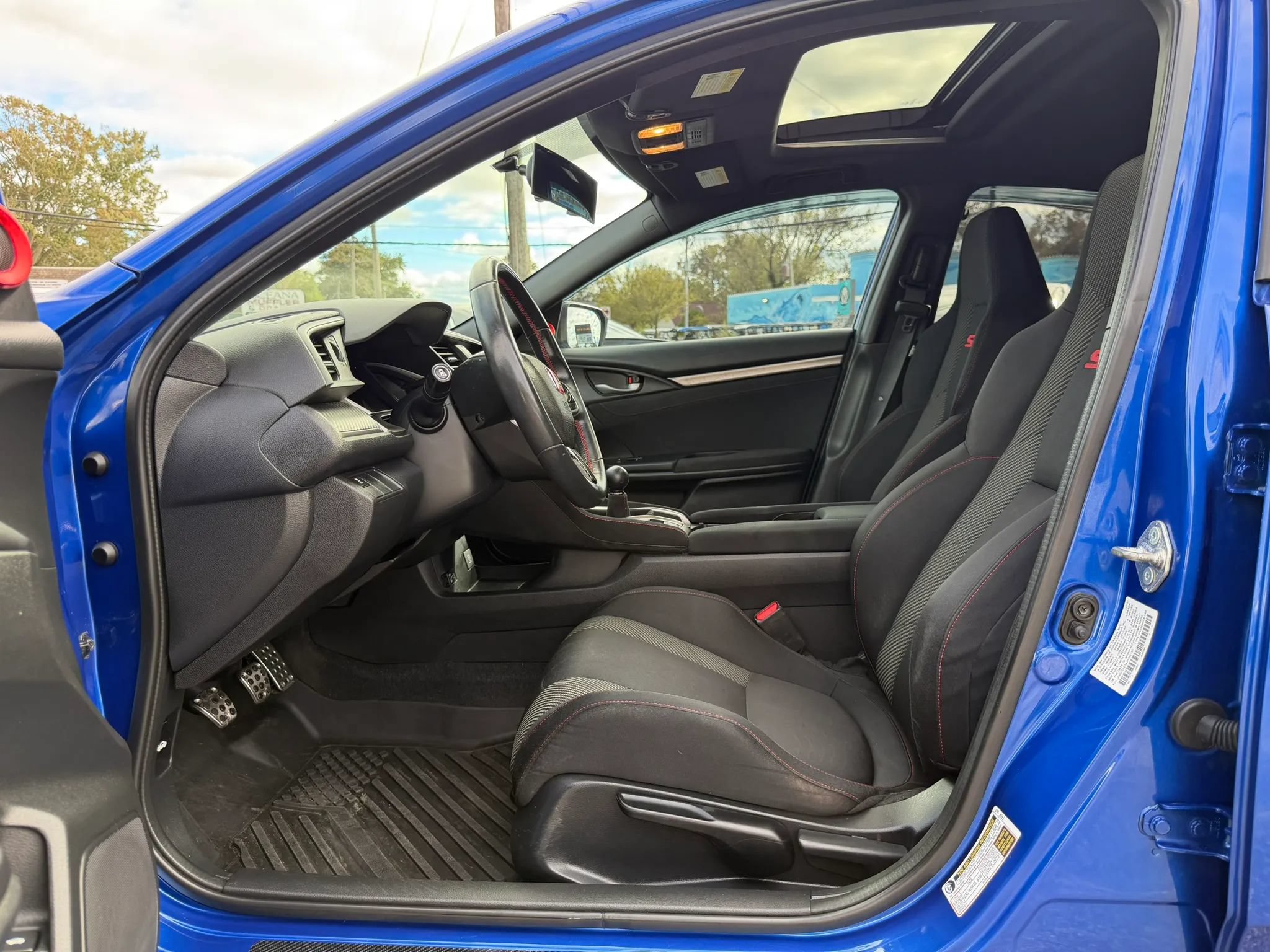 Used 2018 Honda Civic Si image 15