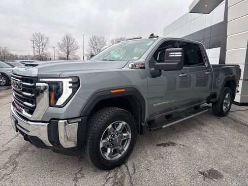 Certified 2025 GMC Sierra 2500 SLE w/ SLE Value Package; AWD/4WD image 3