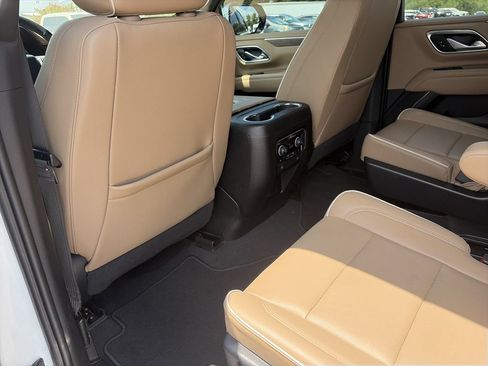 Used 2023 Chevrolet Tahoe Premier w/ Premium Package 2 AWD/4WD image 29