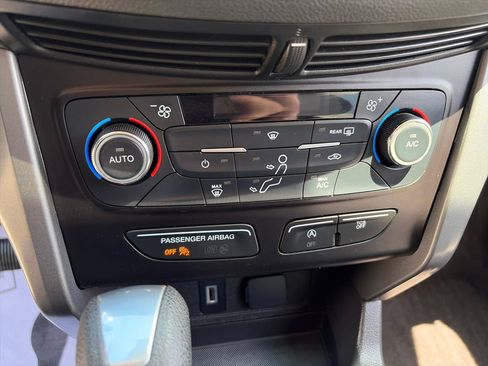 Used 2017 Ford Escape SE FWD image 22