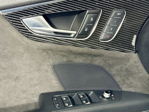 Used 2016 Audi RS 7 Prestige w/ Driver Assistance Package image 24