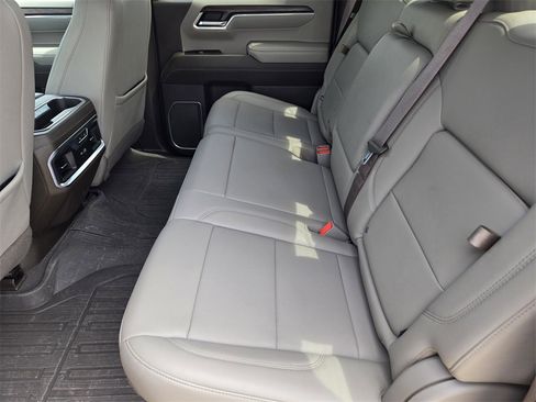 Used 2022 GMC Sierra 1500 SLT w/ SLT Premium Plus Package image 20