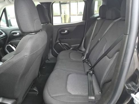 Used 2019 Jeep Renegade Sport w/ Sport Appearance Group image 13