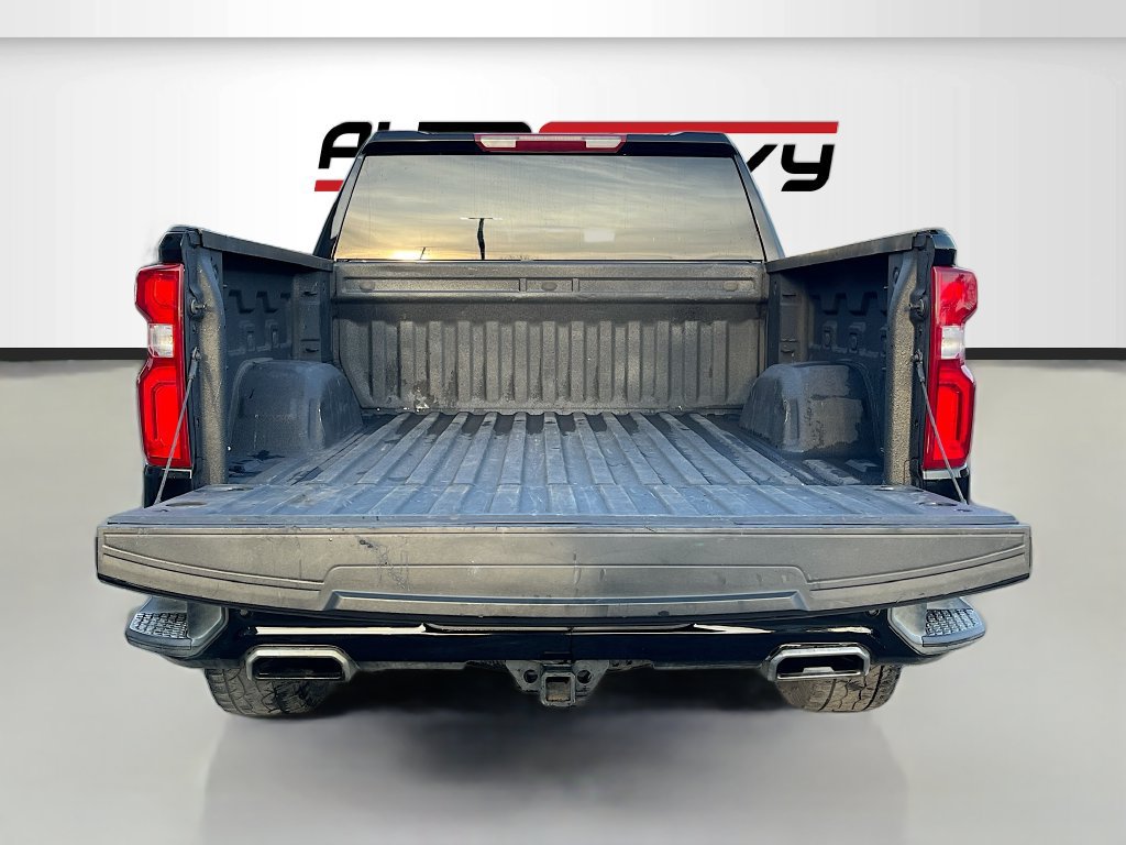 Used 2022 Chevrolet Silverado 1500 RST w/ Safety Package AWD/4WD image 24
