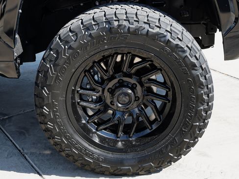 Used 2023 Toyota Tundra 1794 Edition w/ TRD Off-Road Package AWD/4WD image 10
