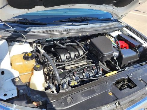 Used 2013 Ford Edge Limited w/ Driver Entry Pkg image 32