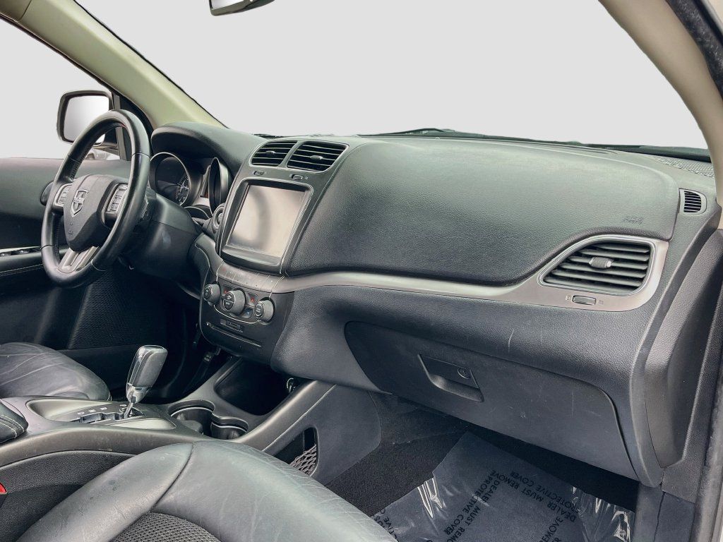 Used 2020 Dodge Journey Crossroad FWD image 29