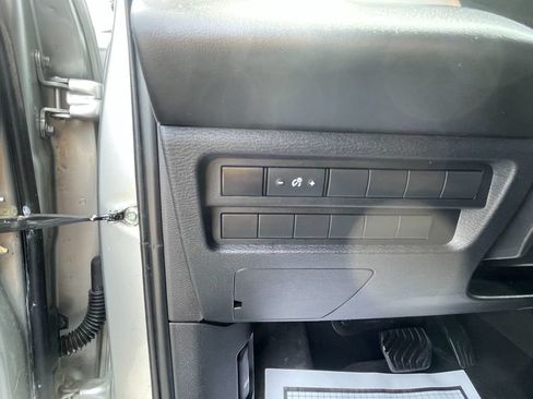 Used 2022 Mitsubishi Outlander ES AWD/4WD image 14
