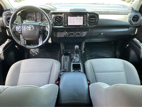 Used 2021 Toyota Tacoma SR RWD image 4