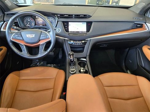 Used 2023 Cadillac XT5 Premium Luxury w/ Technology Package image 18