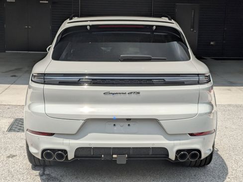 New 2026 Porsche Cayenne GTS AWD/4WD image 10
