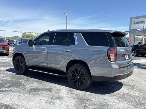 Used 2021 Chevrolet Tahoe LT w/ LT Signature Package image 10