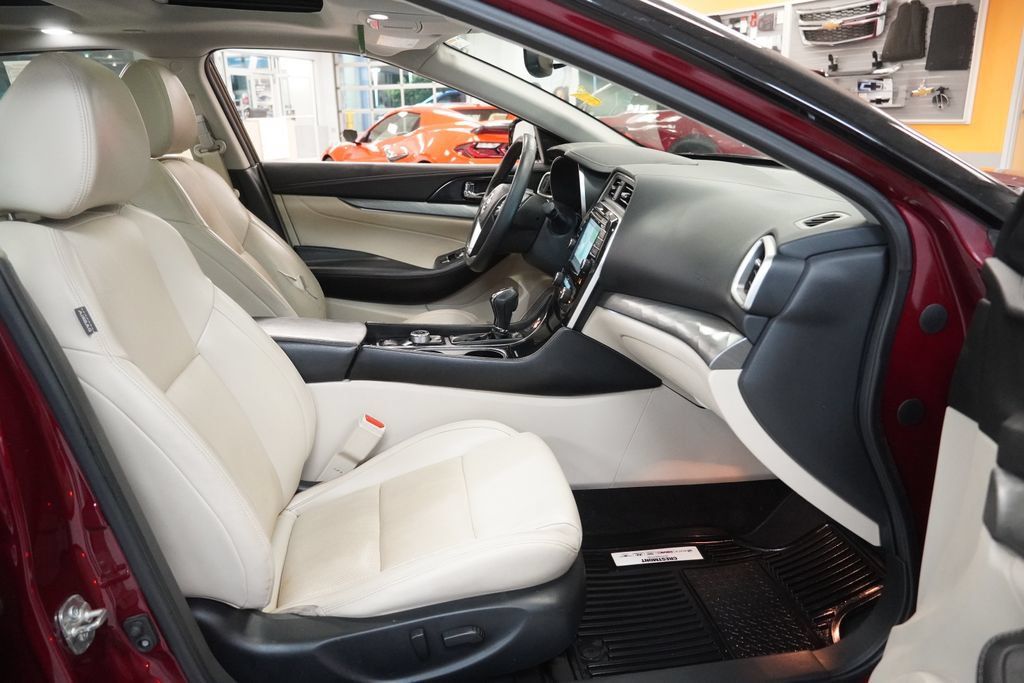 Used 2018 Nissan Maxima 3.5 SL FWD image 35