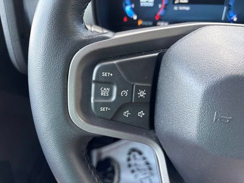 Used 2025 Ford Bronco Big Bend AWD/4WD image 11