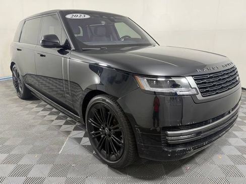 Used 2023 Land Rover Range Rover Long Wheelbase SE AWD/4WD image 10