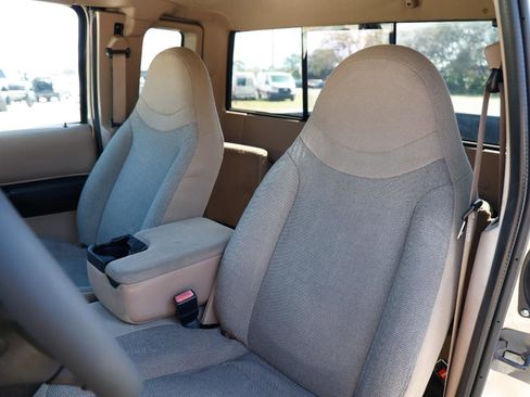 Used 2002 Ford Ranger XL image 6