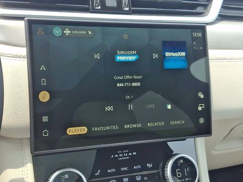 Used 2026 Jaguar F-PACE R-Dynamic S AWD/4WD image 17