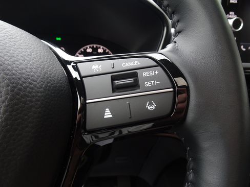 Used 2025 Honda CR-V EX-L image 25