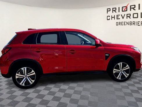 Used 2025 Mitsubishi Outlander Sport AWD image 9