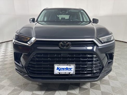 Used 2024 Toyota Grand Highlander XLE image 5