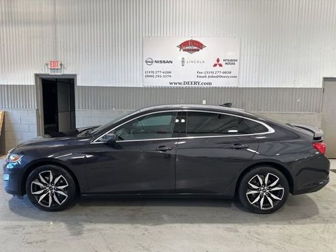 Used 2022 Chevrolet Malibu RS image 8