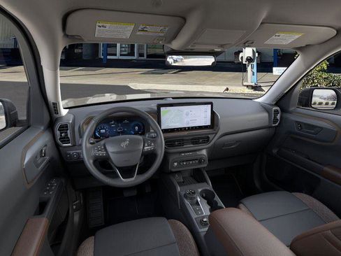 New 2025 Ford Bronco Sport Outer Banks image 9