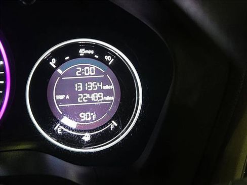 Used 2017 Honda HR-V EX image 4