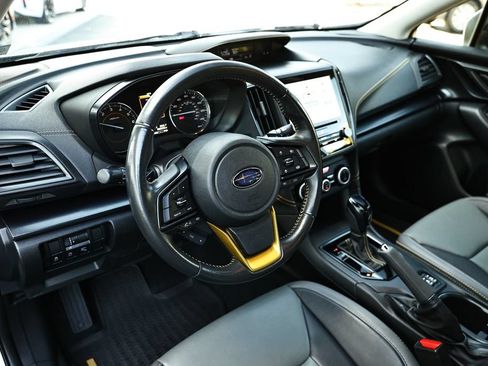 Used 2021 Subaru Crosstrek 2.5i Sport w/ Moonroof Package AWD/4WD image 18