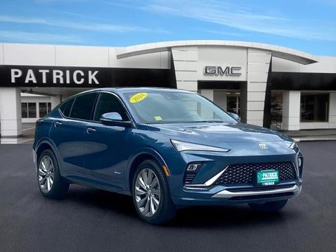 Used 2024 Buick Envista Avenir FWD image 1