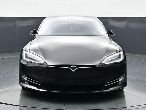 Used 2019 Tesla Model S Performance AWD/4WD image 2