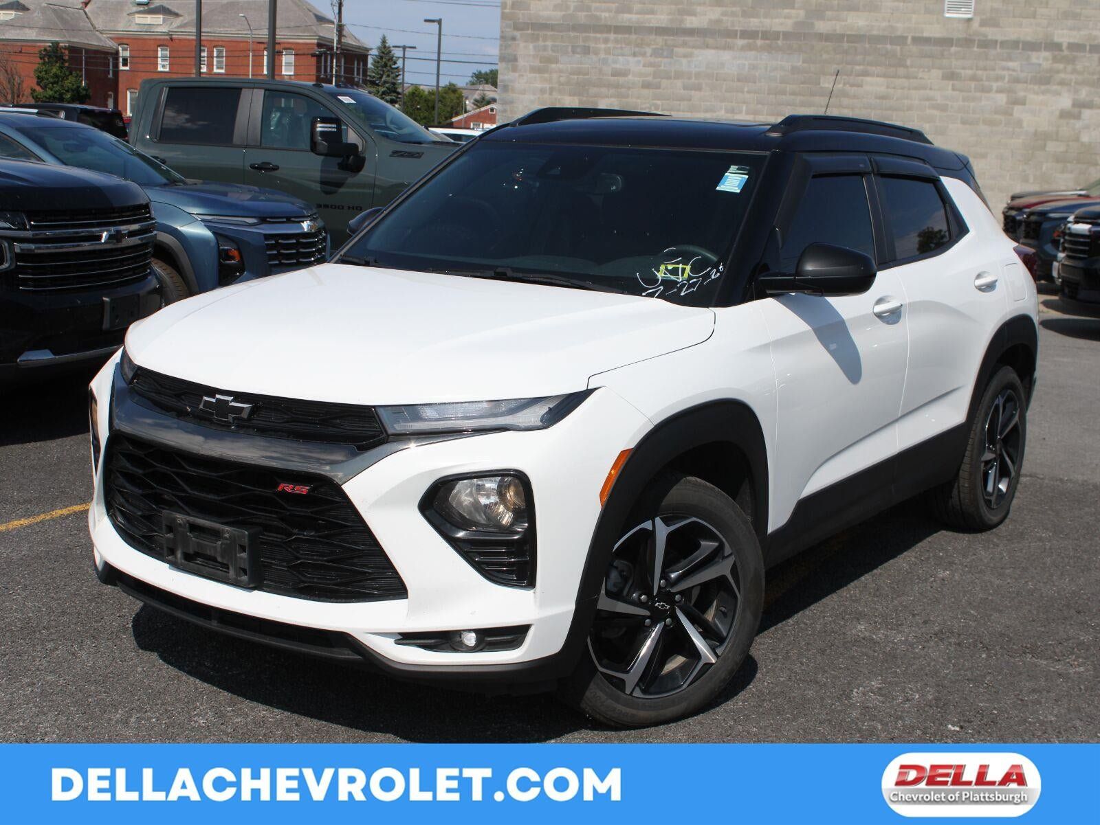 Used 2023 Chevrolet TrailBlazer RS w/ Sun and Liftgate Package AWD/4WD image 1