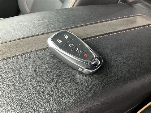 Used 2022 Chevrolet Blazer Premier w/ Enhanced Convenience Package image 34