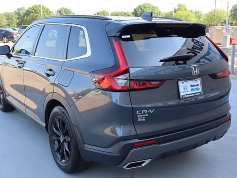 Used 2024 Honda CR-V Sport image 9