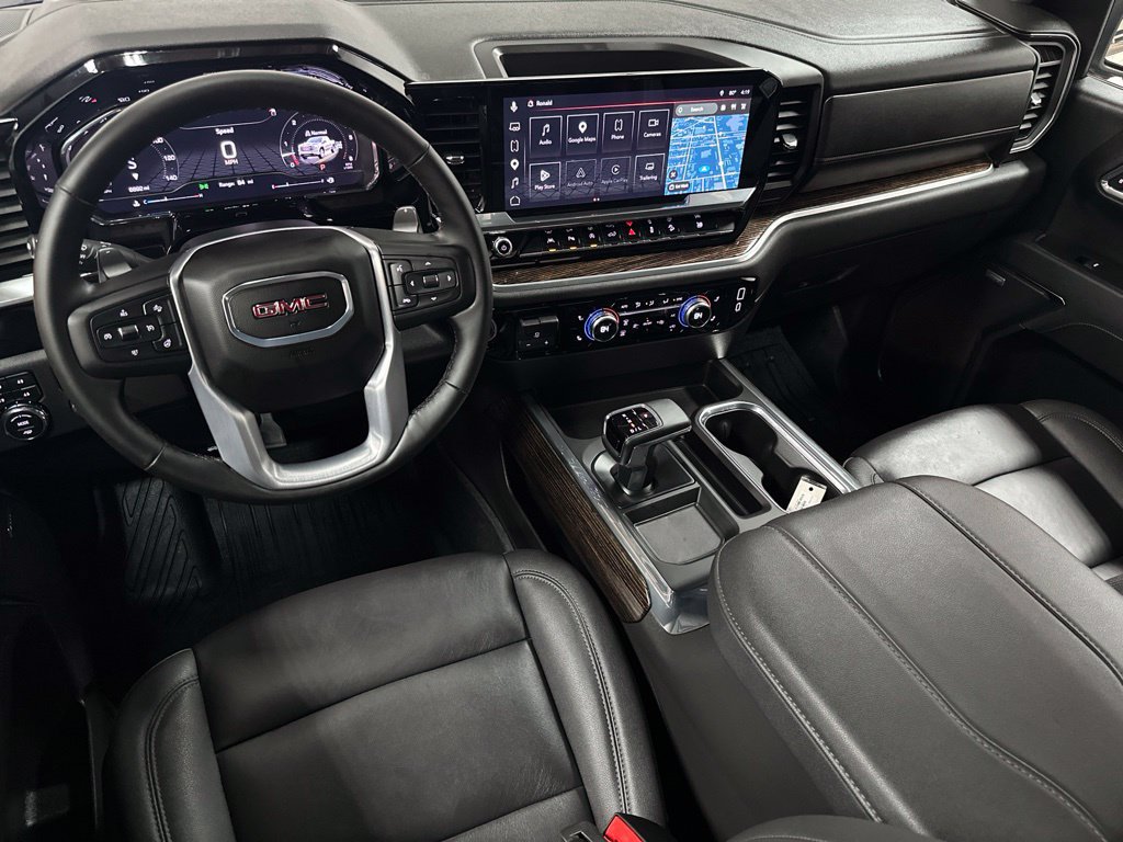 Used 2025 GMC Sierra 1500 Elevation w/ Elevation Premium Package AWD/4WD image 13