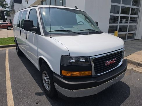 Used 2024 GMC Savana 2500 w/ Driver Convenience Package RWD image 6