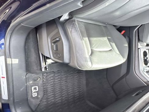 Used 2021 Audi Q8 Prestige w/ Prestige Package image 10