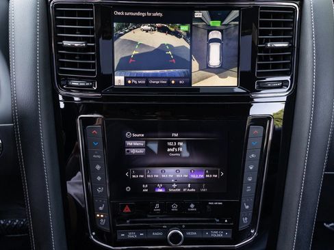 Used 2021 INFINITI QX80 Sensory w/ All-Season Package AWD/4WD image 21
